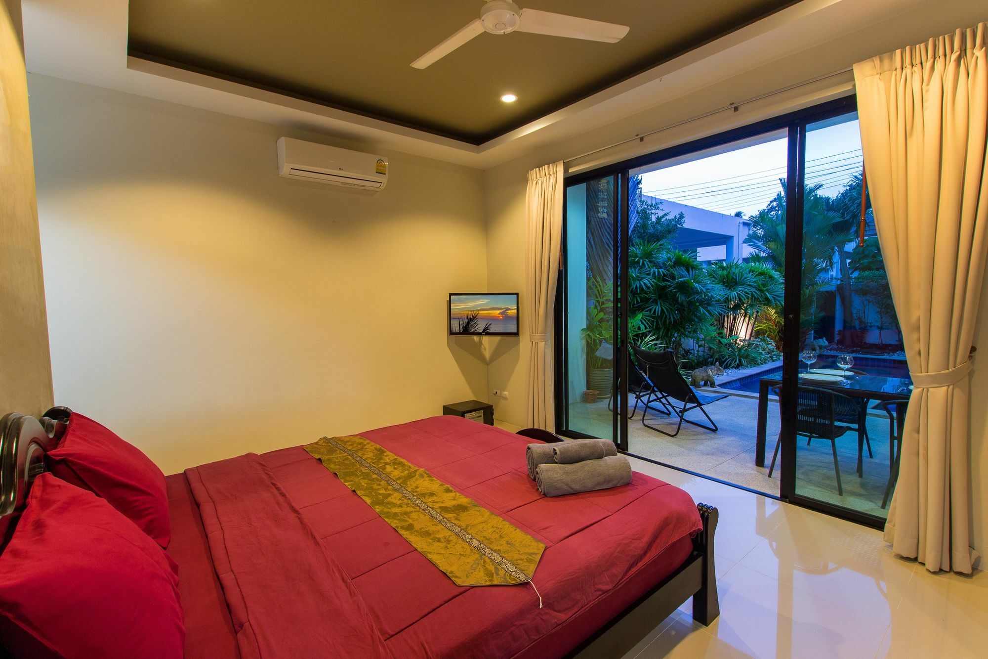 Exclusive Pool Villa By Intira Villas Rawai Eksteriør billede